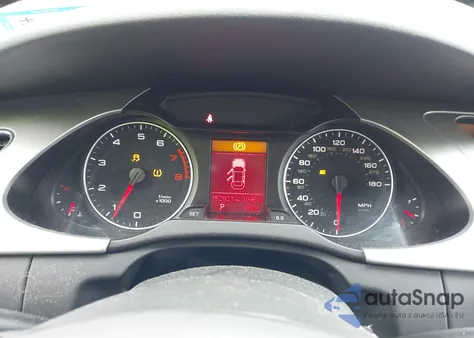 2012 Audi A4 Premium z USA, uszkodzony, nr VIN WAUBFAFL6CN011331